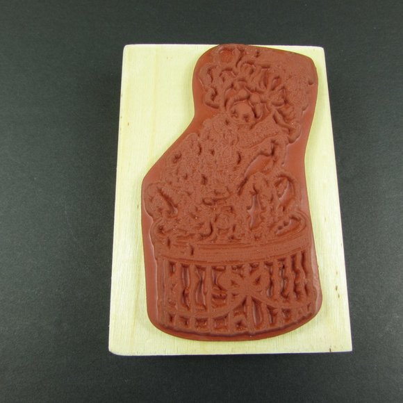 Victoria The Lady Boyds Bears Collection Stamp - Picture 4 of 4